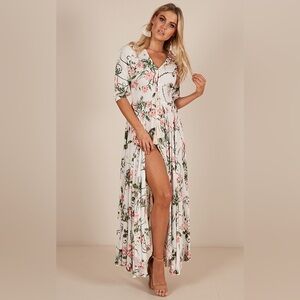 Showpo Lone Traveller Maxi Dress Floral Size 8